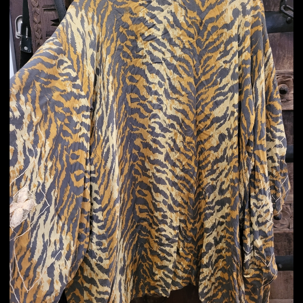 Spell Vintage Super Rare Caspian Tiger Kinono - Picture 9 of 10